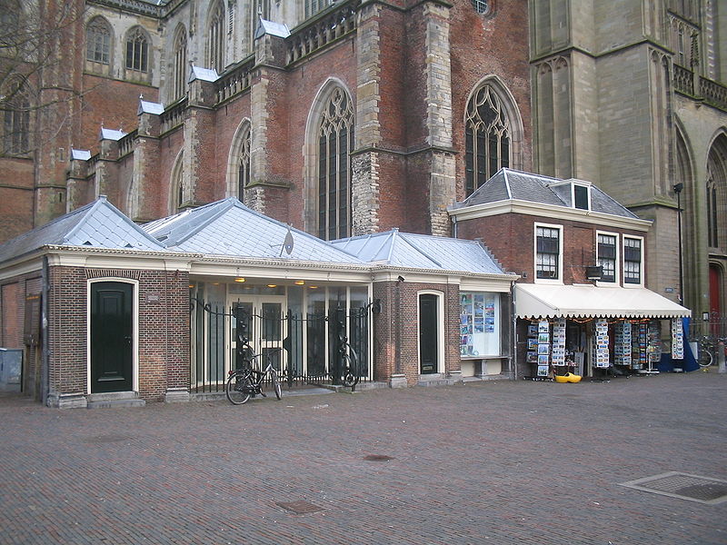 Lizan van Dijk Kunstlijn in de Vishal Haarlem