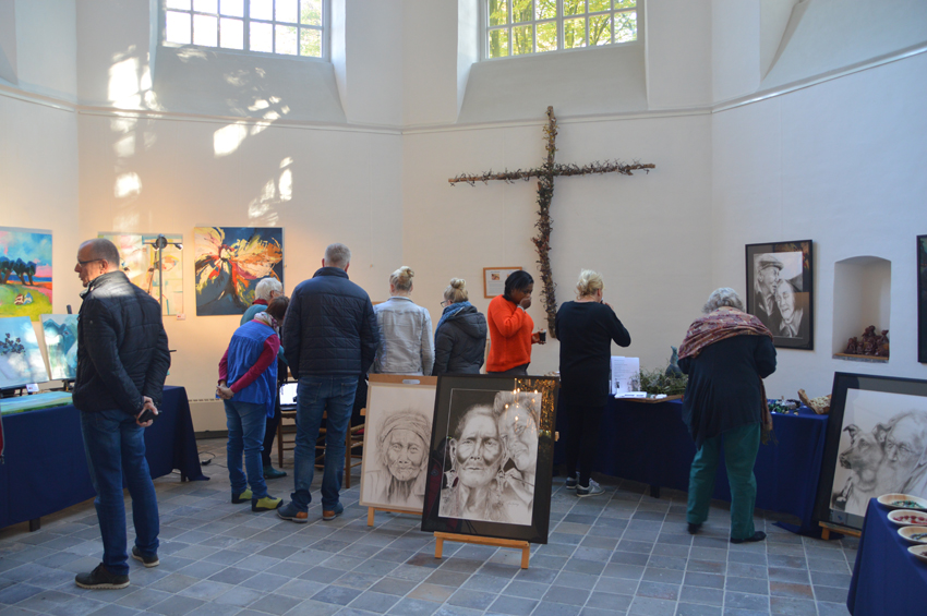 Ina Bijvank Novemberkunst in de Remigiuskerk in Steenderen