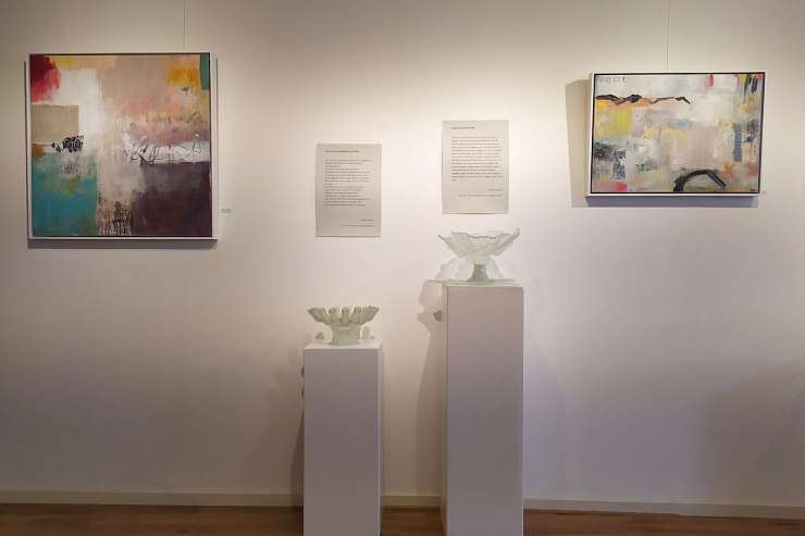 Galerie Lytse Skientme Abstracte schilderijen, glaskunst & poëzie