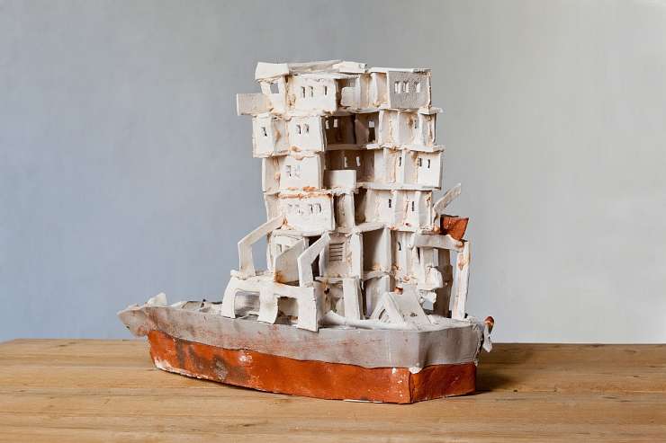 De Firma | kunstcentrum Gouda Waar eindigt het? | Keramische sculpturen van Tilmann Meyer-Faje